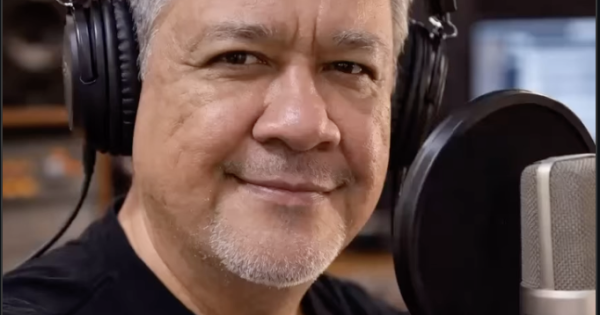 Miguel Olvera Locutor